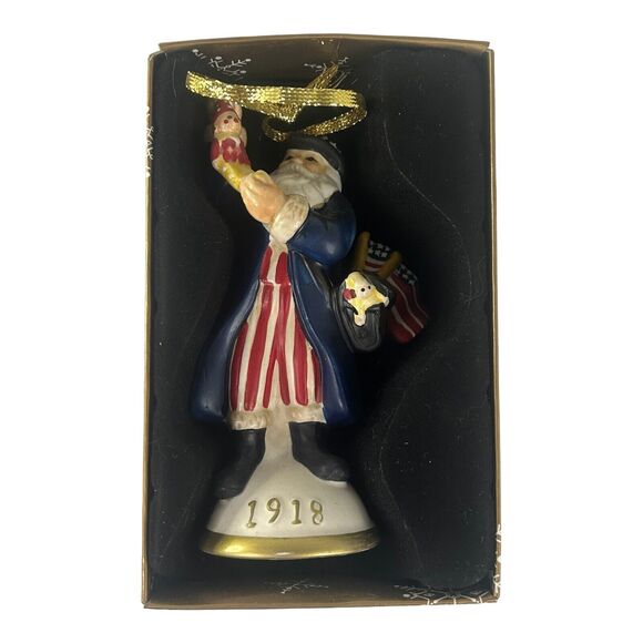Mistletoe Mountain Traditions of Santa Claus Ornament “Peebles” America 1918 - Picture 1 of 16